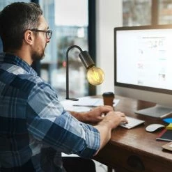 B.K.LICHT Lampe De Lecture Retro Pivotante Avec Interrupteur à Câble I Patte à Vis I E27 I Lampe à Pince Vintage I Métal I Noir 9 B.K.LICHT Lampe De Lecture Retro Pivotante Avec Interrupteur à Câble I Patte à Vis I E27 I Lampe à Pince Vintage I Métal I Noir -Lampe Soldes Boutique 28271682 5