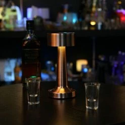 DEVENIRRICHE Lampe De Table Tactile Portatives Cordless,3W LED Lumière Intégrée De 3000K Couleur Chaude,Batterie Dimmable Et Rechargeable,pour Tables De Chevet,Table à Café,Hôtels Et Restaurants -Lampe Soldes Boutique 48455820 5