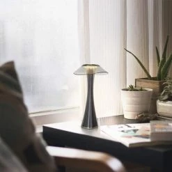 EINEMGELD Lampe De Table Design Rechargeable Lampe à Poser LED Tactile - Dimmable Titane Lampe De Chevet USB 3W Lampe De Bureau Sans Fil Avec Batterie Et Abat-jour Pour Chambre Salon Et Bureau -Lampe Soldes Boutique 59659740 3