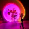 PESCE Lampe Coucher De Soleil, Sunset Lamp, 16 Couleur Lampe De Projection Avec Trépied, Sunset Aura, Lampe LED Arc-en-ciel USB, Lumière De Visuelle Romantique, Rotation à 360 Degrés , Beau Cadeau