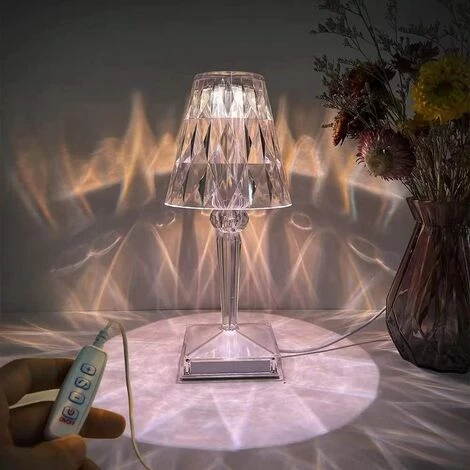 HAZEL Style Moderne Créatif Imitation Cristal Diamant Coupe Lampe De Table Trois Tons Atmosphère Chambre LED Acrylique Veilleuse Lampe De Chevet 5 HAZEL Style Moderne Créatif Imitation Cristal Diamant Coupe Lampe De Table Trois Tons Atmosphère Chambre LED Acrylique Veilleuse Lampe De Chevet – Image 5