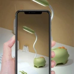 OSQI Lampe De Bureau Tactile USB Flexible Dinosaure, Lampe De Bureau LED à Col Flexible, Luminosité Réglable Pour La Lecture D'étude De Bureau, Vert 8 OSQI Lampe De Bureau Tactile USB Flexible Dinosaure, Lampe De Bureau LED à Col Flexible, Luminosité Réglable Pour La Lecture D'étude De Bureau, Vert -Lampe Soldes Boutique 65506674 4