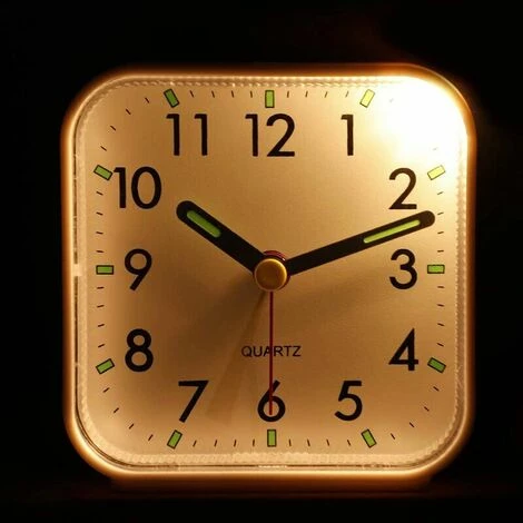 NAXUNNN Réveil Analogique Silencieux Sans Tictac, Réveil En Douceur, Bips Sonores, Augmentation Du Volume, Fonctions De Répétition Et D'éclairage à Piles, Réglage Facile, Blanc 4 NAXUNNN Réveil Analogique Silencieux Sans Tictac, Réveil En Douceur, Bips Sonores, Augmentation Du Volume, Fonctions De Répétition Et D'éclairage à Piles, Réglage Facile, Blanc – Image 4